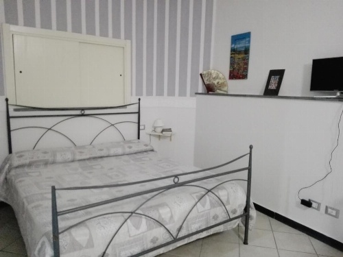 Sunset House image 34